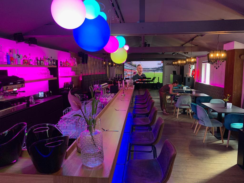 OMA GERTRUD DREIERLEI BAR