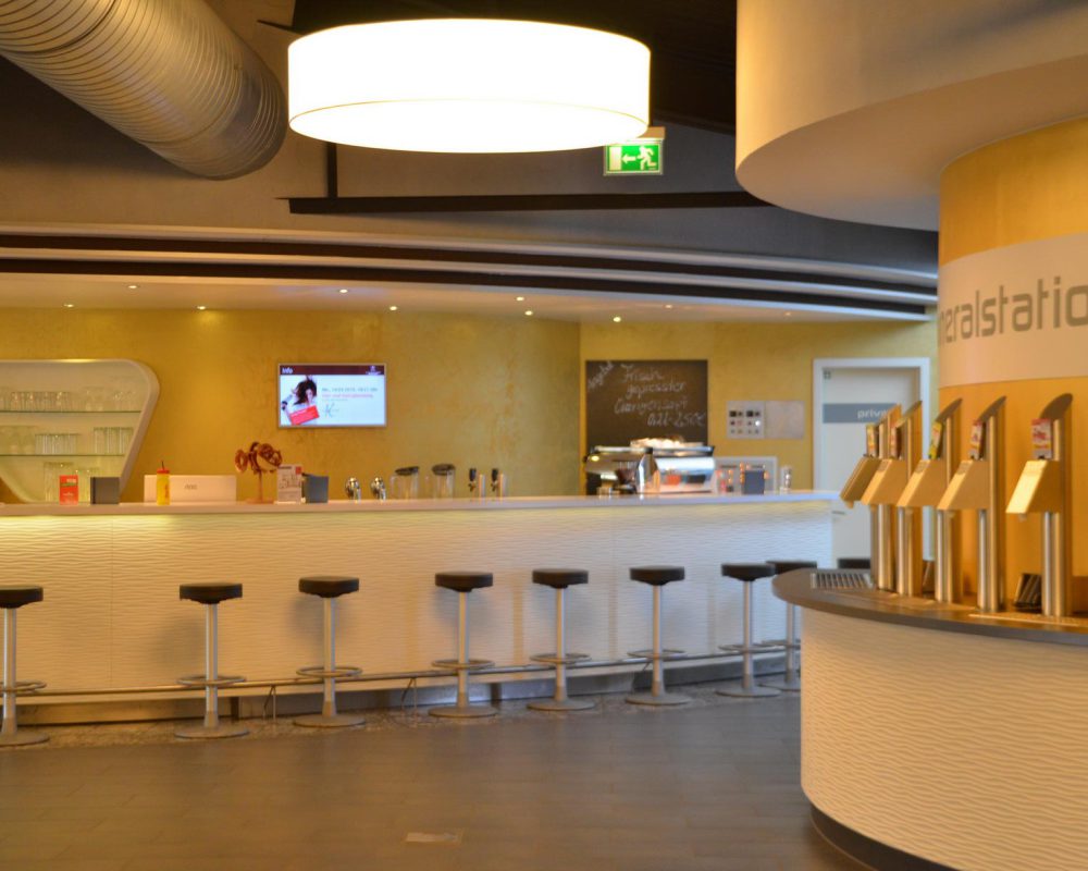 SPORT- UND WELLNESSPARK LAUFFEN II