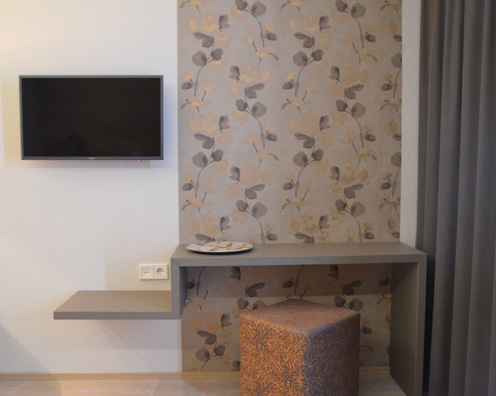 HOTEL OCHSEN CLEEBRONN